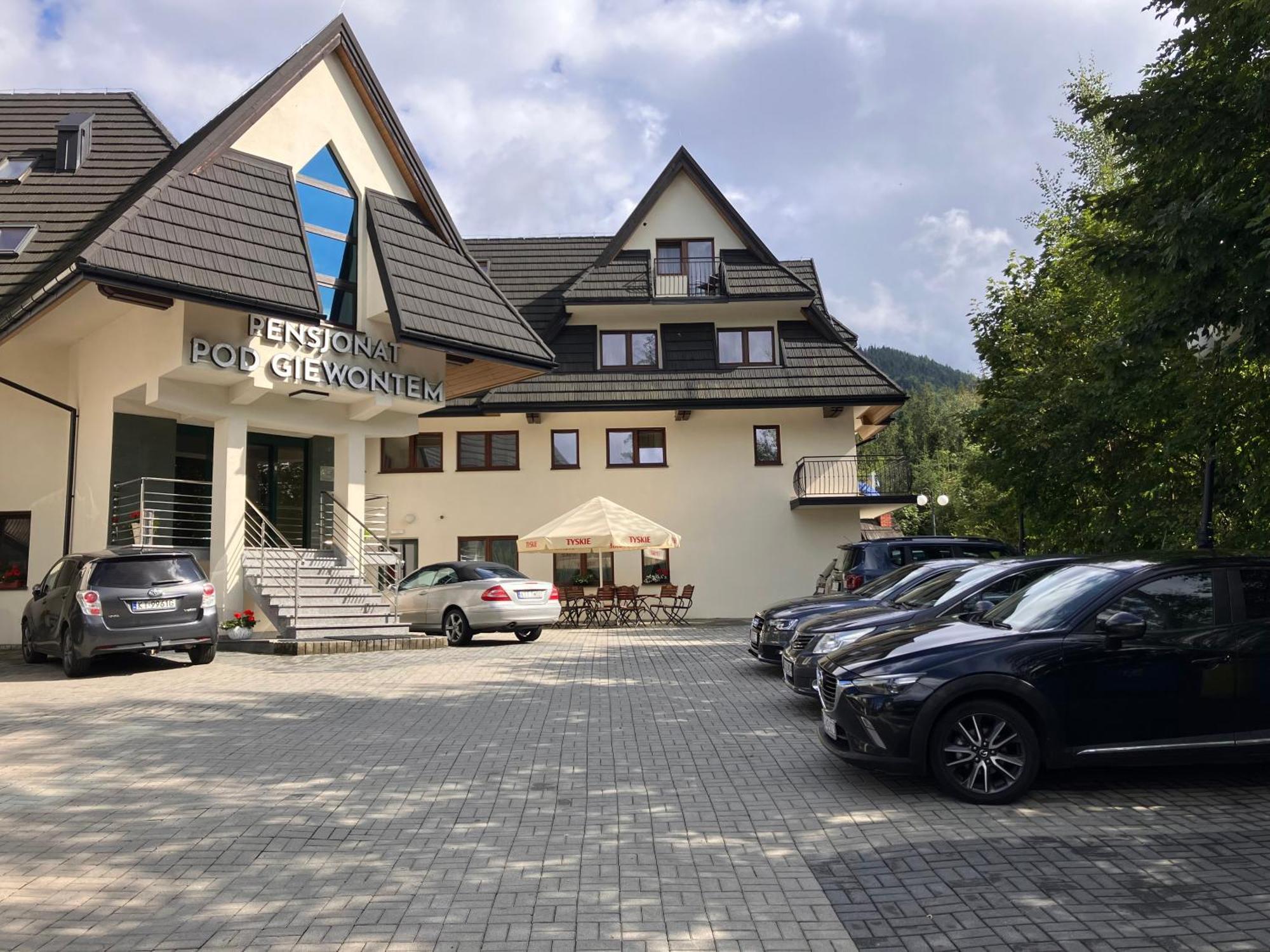 Pensjonat Pod Giewontem Zakopane Exterior photo